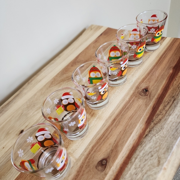 CERVE Made in Italy Christmas Owl Shot Glasses - Set of 6 - Picture 5 of 9